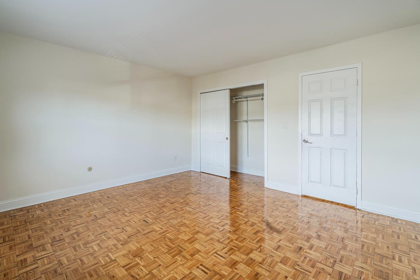 Gallery Photo 11